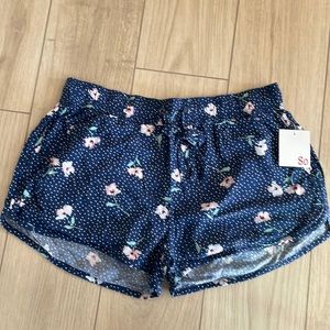 Kohl’s Linen Shorts